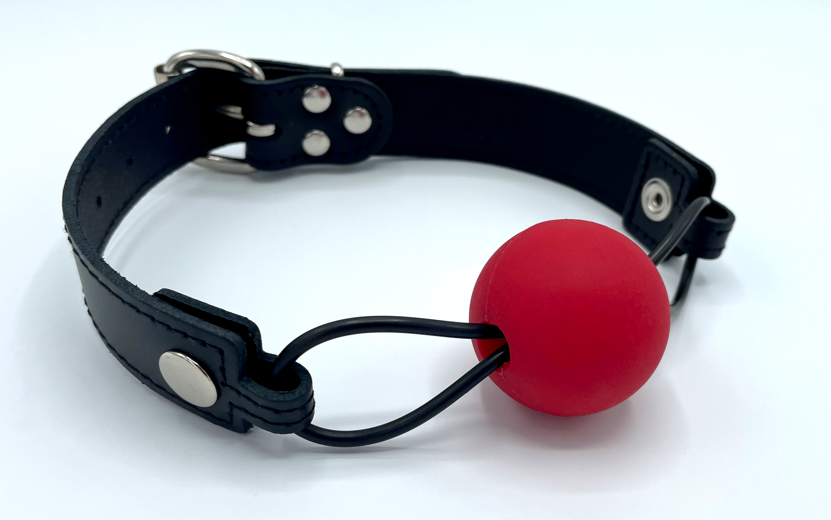 Mouth gag with red ball 45 mm made of medical silicone