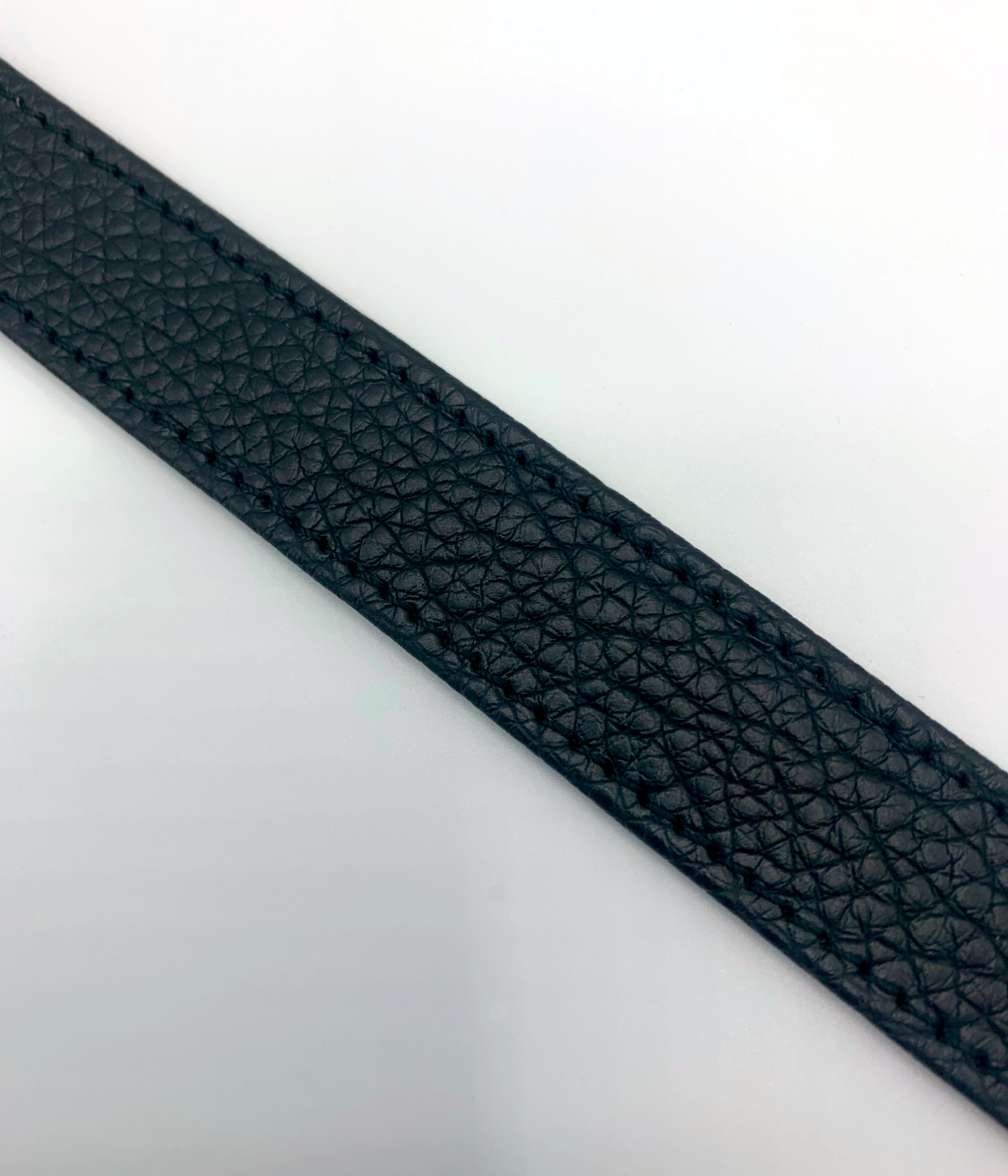 black vegan collar