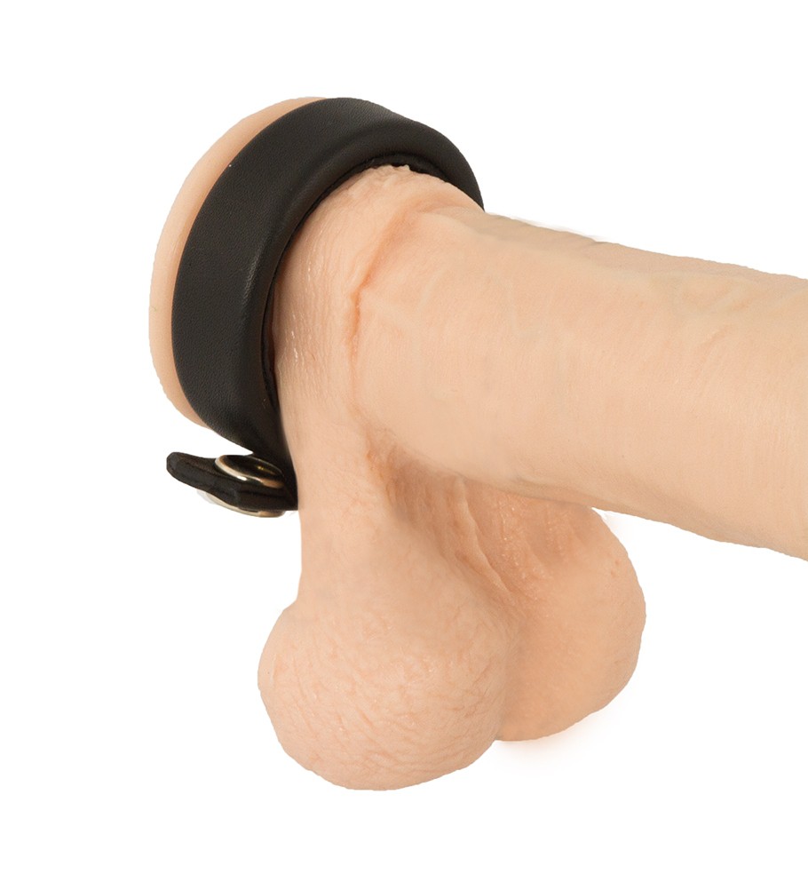 Testicular band with inner thorns
