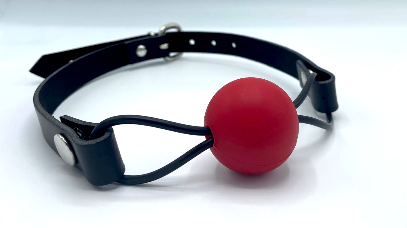 Mouth gag with red silicone ball 50 mm Made by FunFactory!