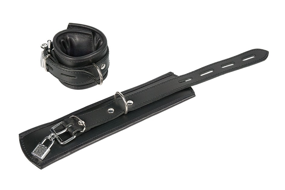 lockable handcuffs with locks